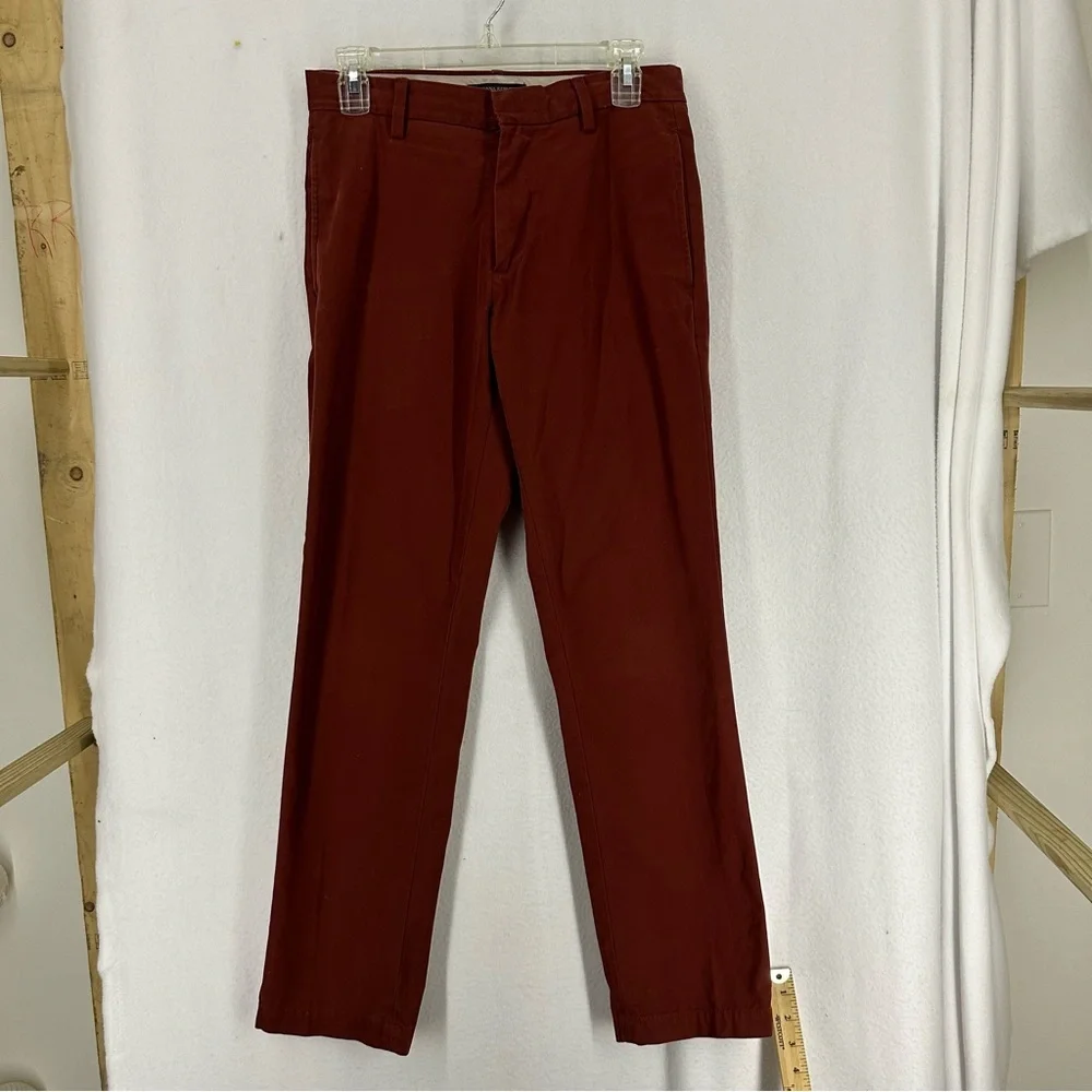Banana Republic Gavin Chino Pants Men’s 28x30‎ Red